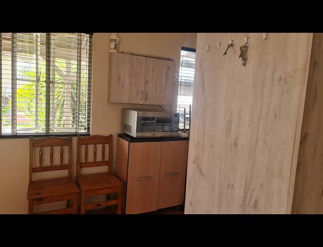 2 BEDROOM TOWNHOUSE FOR SALE IN CASHAN